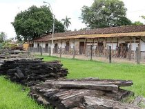 Weniger reden, mehr handeln