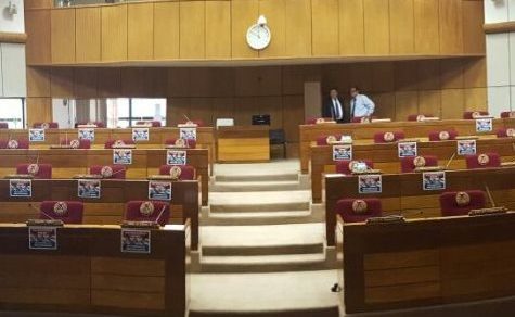 Kein arbeitsfreier Tag: Parlament beschließt kirchlichen Gedenktag ohne Feiertag