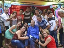 23 Kinder zollen einem Vater Respekt