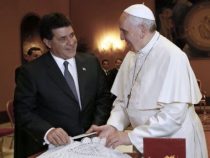 “Der Papst weiß, dass Cartes lügt“