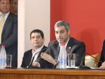 Abdo Benitez hebt Werke von Stroessner hervor