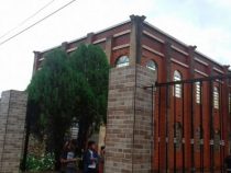 In der Kirche erstochen