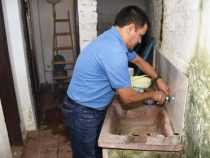 Keine Ressourcen: Lehrer fungiert als Klempner