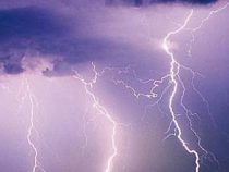 Gefährliche Blitzeinschläge im Süden von Paraguay