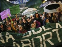 Abtreibung auch für Paraguayerinnen in Argentinien bald legal
