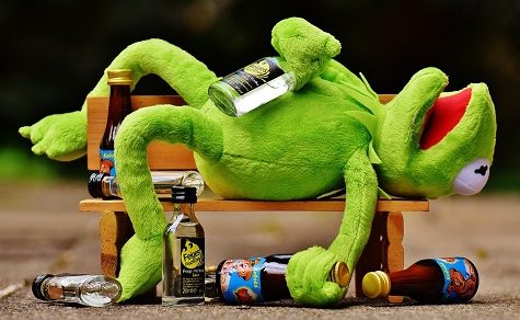 Alarmierende Zahlen: AA-Vorsitzende warnt vor Alkoholmissbrauch bei Kindern ab 9 Jahren