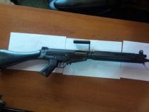 42 Sturmgewehre der Nationalpolizei gestohlen