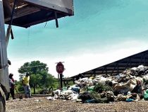 Aufstand wegen hoher Müllgebühren in Loma Plata