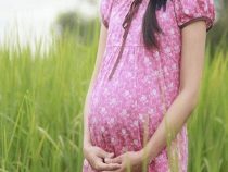 Gegen Stigma und Spott: Experten fordern Wiedereingliederung schwangerer Schülerinnen