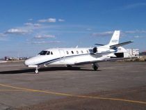Explosion an Bord: Flugzeug mit Wiens und anderen Ministern an Bord muss notlanden