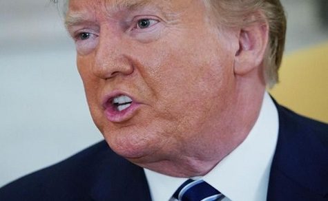 Globales Kamikaze: Ein Mann spielt Gott und Paraguay geht der Sprit aus