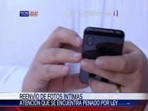 Das Weiterleiten von intimen Fotos kann ins Gefängnis führen