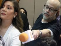 Politiker müssen Schauspieler sein