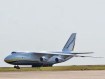 Antonov AN-124 in Paraguay gelandet