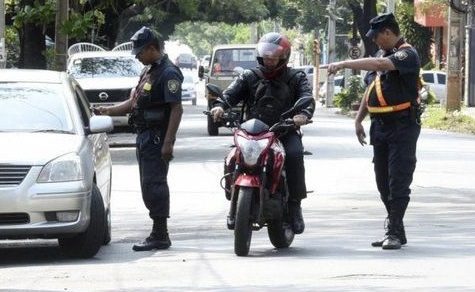 Urlaub ohne Sorgen: Warum Sie der Polizei Bescheid geben sollten, wenn Sie verreisen