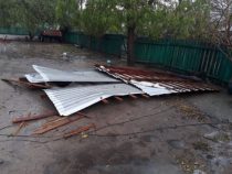 Unwetter hinterlässt eine Spur der Verwüstung