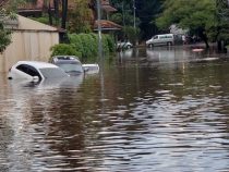 Asunción unter Wasser