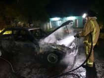 Auto brennt nach Kurzschluss vollständig aus
