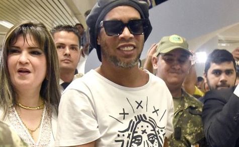 „Im Gefängnis zu sein war das Schlimmste“: Ronaldinhos Aussage über seinen Aufenthalt in Paraguay in einer Netflix-Serie