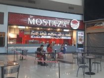 Food Courts und Einkaufzentren zeigen wenig Bewegung