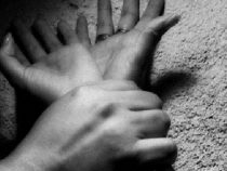 Das Schweigen brechen, aber an der Justiz scheitern: Die Krise der häuslichen Gewalt in Paraguay