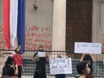 Gesuchte Demonstrantinnen gelingt die Flucht aus Paraguay