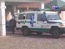 Reifenschaden: Patient stirbt im Krankenwagen