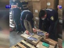 Angeblichen Waffenhändler am Flughafen festgenommen