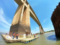 Niedriger Flusspegel offenbart Brückenschäden