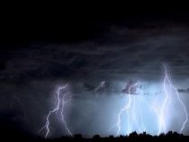Meteorologen warnen erneut in einer Sondermeldung vor schweren Wetterphänomenen