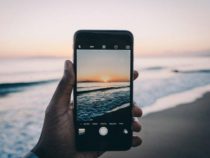 iPhone 12 vs. Samsung Galaxy S20