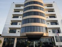 Auslastung der Hotels überschreitet nicht einmal 10%: Die Branche hofft auf den “Impfpass“