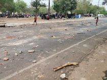 Verkäufer verliert nach Randale bei Demonstrationen beide Hoden