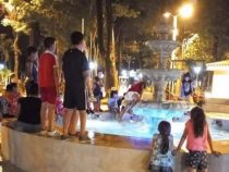 Wasserspiele als Schwimmbad genutzt