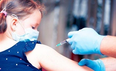 Vater ließ seine Kinder nicht impfen: Kindeswohl steht über der Entscheidung der Eltern