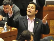 Cartes Senator wird aus dem Senat „geschmissen“, wenn die Abgeordnete Celeste Amarilla ihres Amtes enthoben wird
