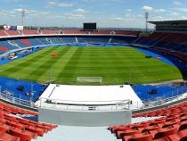 Paraguay gegen Uruguay im Stadion von Cerro Porteño