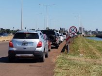 Weihnachten heim zur Familie: 7 Kilometer Stau an der Grenze