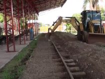 Am zukünftigen internationalen Bahnhof in Encarnación wird mit Hochdruck gearbeitet