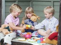 Geschlechtsloses Spielzeug – Vorurteilsbehaftete Erwachsene