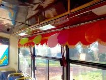 Kuscheltiere und andere Dekorationen in Bussen verboten