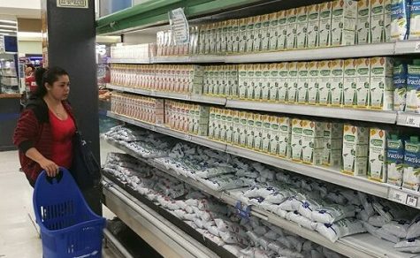 Saisonale Erzeugungsspitze: Höhere Milchmengen lassen Erzeugerpreise sinken