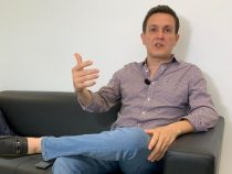 Geschäftsmann, der den ehemaligen Gouverneur anzeigte, tot aufgefunden