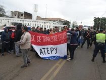 Trucker wollen wieder Fernstraßen sperren