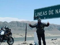 Ein Enthusiast auf dem Motorrad