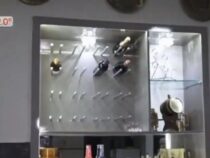 Sie geben sich als Müllsammler aus und rauben die ganze Nachbarschaft aus