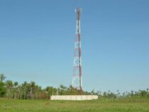 Anwohner proben den Aufstand gegen die Installation von Mobilfunk- und Internetantennen im Land