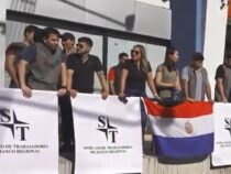 Banker protestieren gegen Stellenabbau