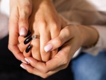 Wenn die Liebe einer Frau zu einer 13-Jährigen zum Verhängnis wird