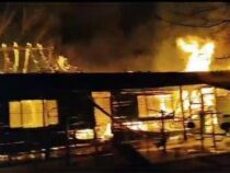 Feuer zerstört Lagerhaus eines Altenheims
